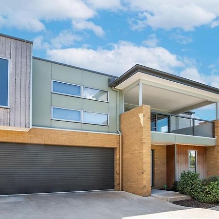 Bendigo Signature Accommodation On Honeysuckle Exterior photo